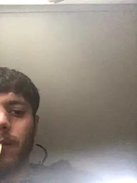 Snapshot of Donnydon79 chatting on October 17, 2025, 8:06 am Donnydon79 online show from October 17, 2025, 8:06 am