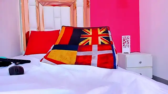 Tifany 69  online show from March 15, 2025, 10:44 pm