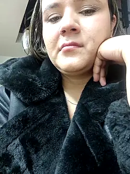Snapshot of mandy-moore chatting on May 16, 2026, 3:36 am mandy-moore online show from May 16, 2026, 3:36 am