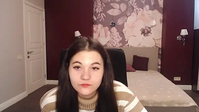 Snapshot of ElinaMils chatting on March 11, 2025, 6:53 am ElinaMils online show from March 11, 2025, 6:53 am