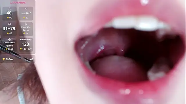 honey113 online show from September 23, 2025, 4:10 pm