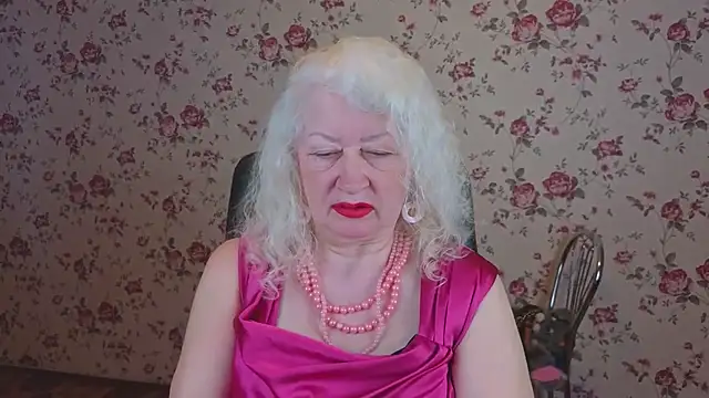 Maya Mayflower online show from March 26, 2026, 3:12 am