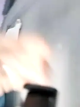 a horny mommy02 online show from January 15, 2026, 6:44 pm