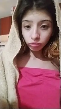 KratosAfroditacs online show from September 23, 2025, 6:00 pm