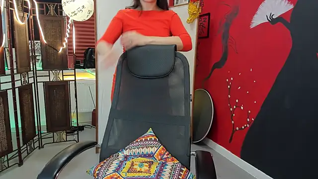 NicoleHitman online show from March 19, 2025, 11:28 am