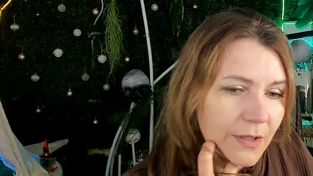 NicoleHitman online show from April 9, 2026, 1:16 pm