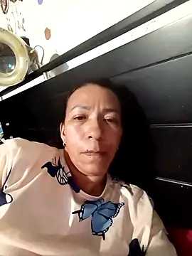 Antonela45 online show from October 6, 2025, 11:46 pm