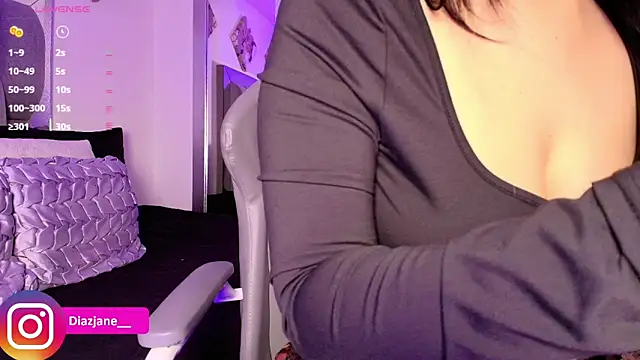 Janediazz online show from April 5, 2026, 9:12 pm