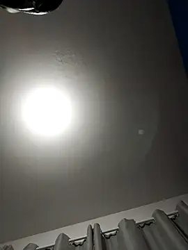 Snapshot of jimmylouies99 chatting on March 8, 2025, 3:39 am jimmylouies99 online show from March 8, 2025, 3:39 am