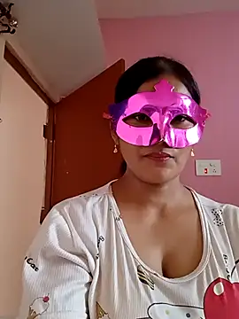 Ronak kaur online show from October 23, 2025, 5:51 am