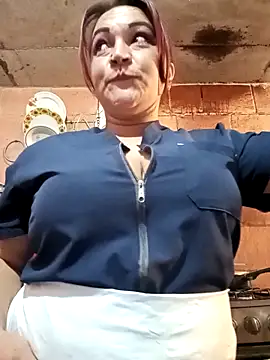 isis milove online show from March 6, 2026, 12:45 pm