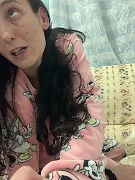 Anonim2026 online show from February 18, 2026, 10:39 pm