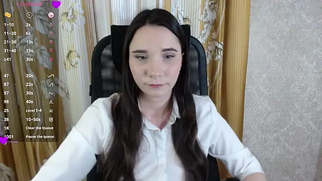 KateForLove online show from March 10, 2025, 1:43 pm