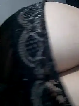 Sandra42 online show from December 14, 2025, 9:08 pm