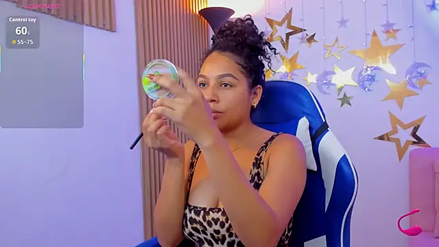 Sasha rd online show from November 5, 2025, 1:11 pm