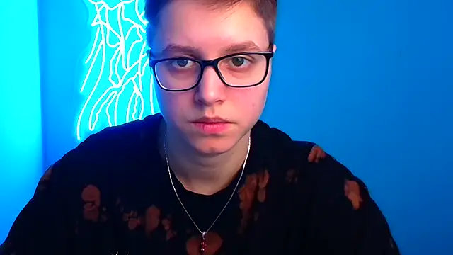 Bella Swannn online show from March 11, 2025, 9:24 am