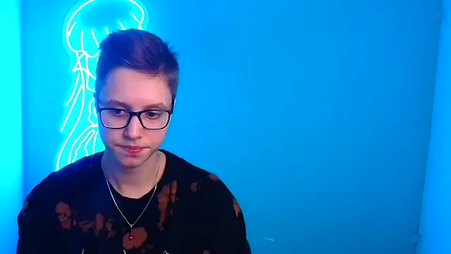 Bella Swannn online show from March 14, 2025, 1:48 am