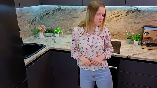 BlytheCleeton online show from March 6, 2025, 1:58 am