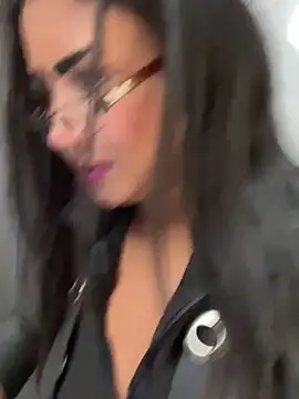 Ariana Rodriguez online show from March 21, 2025, 2:29 pm