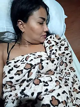 Ariana Rodriguez online show from November 21, 2025, 3:16 am