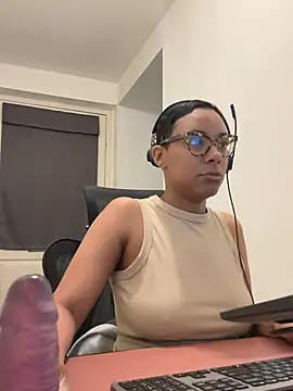 Melia Rayne online show from February 26, 2026, 10:36 am