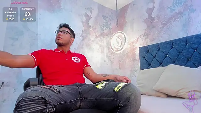 ETHAN DRAVEN online show from March 21, 2025, 11:33 am