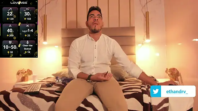 ETHAN DRAVEN online show from October 7, 2025, 7:33 pm