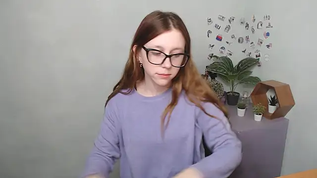 Snapshot of _MiraGold_ chatting on November 11, 2025, 8:03 am MiraGold online show from November 11, 2025, 8:03 am