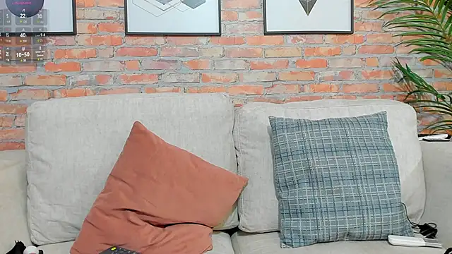 isabella winkler online show from March 12, 2025, 6:11 pm