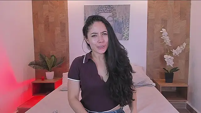 isabella winkler online show from April 17, 2026, 11:02 am