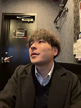 waka3232 online show from December 14, 2025, 12:49 am