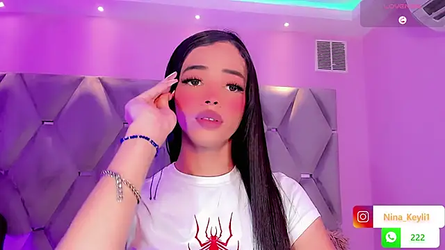 Nina Keyli online show from November 27, 2025, 7:16 pm