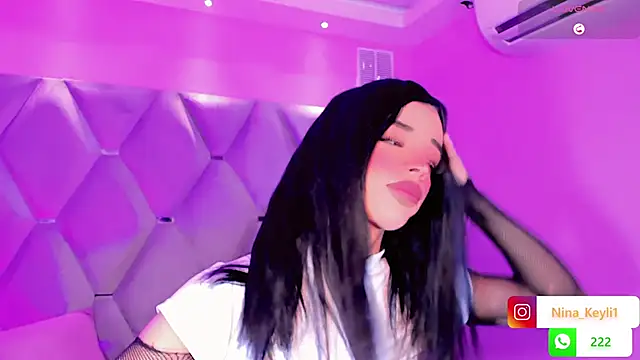 Nina Keyli online show from December 19, 2025, 8:05 pm