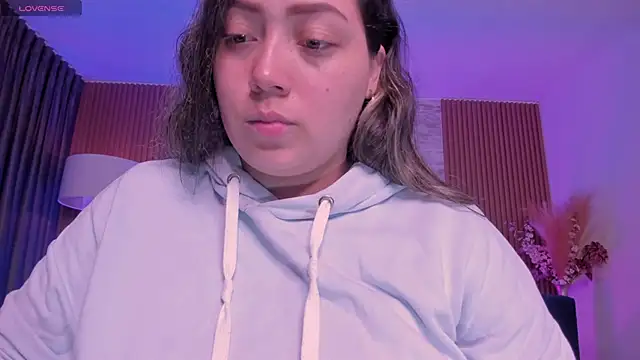 heidy johns online show from November 14, 2025, 3:27 am