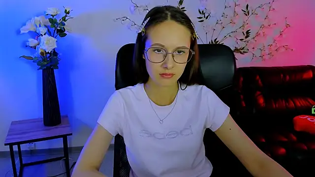mona cloud online show from June 22, 2026, 8:22 am