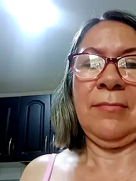 victoria wayne online show from March 10, 2025, 12:48 pm