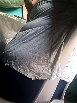 gordiricosv online show from February 26, 2026, 7:13 pm