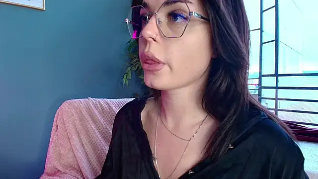 Perfect Moans online show from June 7, 2026, 4:05 am