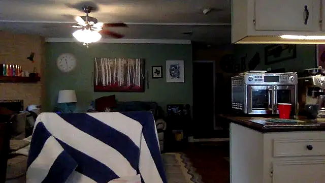 superbearboss online show from January 8, 2026, 5:26 pm