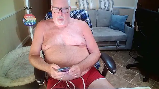 superbearboss online show from May 31, 2026, 2:31 am