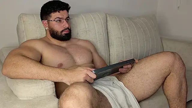 Roman Lux online show from February 4, 2026, 5:57 am