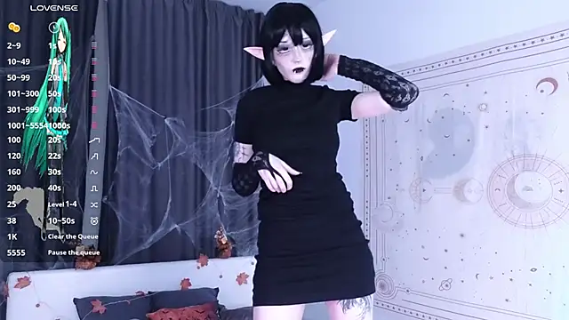 Setsunai  online show from November 3, 2025, 9:59 pm