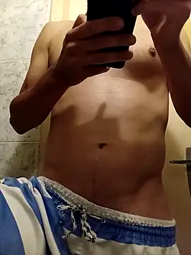 Snapshot of Fzssp chatting on November 18, 2025, 5:01 am Fzssp online show from November 18, 2025, 5:01 am