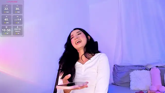 Hi Soyfer online show from December 15, 2025, 11:53 pm