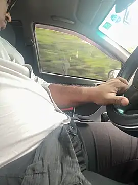 dam-her-boy online show from April 21, 2026, 11:49 am