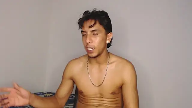 Monkey uchiha777 online show from November 13, 2025, 2:54 am