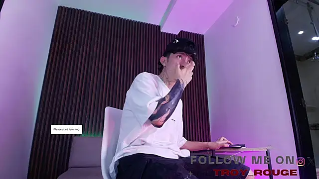 troy rouge online show from November 5, 2025, 7:14 pm