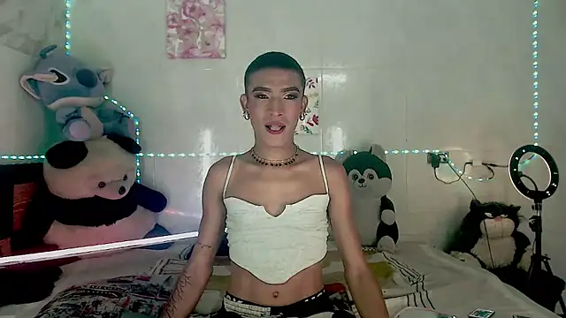 KimberlyXtreme online show from September 25, 2025, 8:01 pm