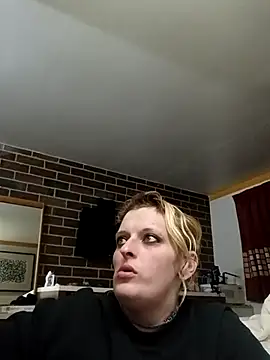 KITTYBOOBOOFUXX online show from October 23, 2025, 3:50 am