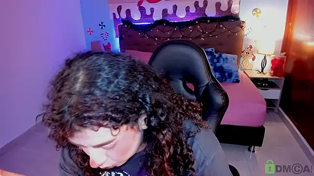  Lilly miller online show from December 20, 2025, 7:54 pm